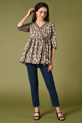 Beige and brown summer printed cotton angrakha style short kurti.
•	Angrakha type kurti with floral prints all over.
•	V neck,3/4 sleeves.
•	Pure cotton material.
