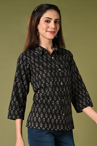 Summer printed black short cotton kurti for jean with collar neck.
•	Straight short kurti.
•	3/4 sleeves, wooden buttons.
•	Collared neck.
•	Pure cotton material.
